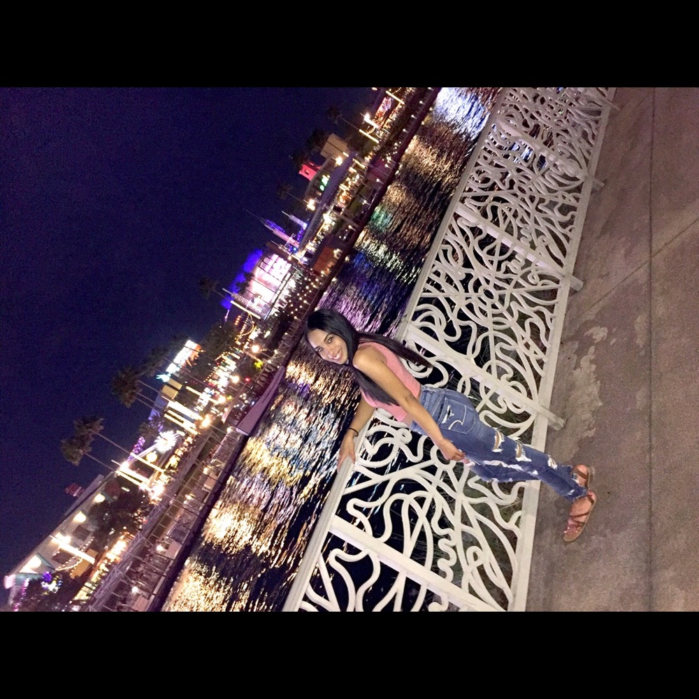 Meet your Posher, Alexandria